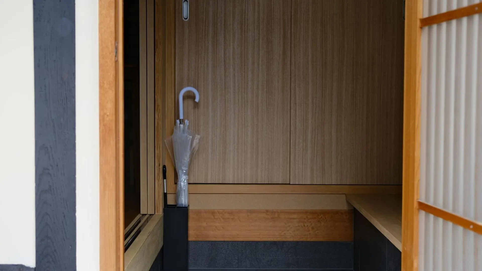 Sloom Kyoto Reclusive Kyo-Machiya In Higashiyama Villa 0*,  Japan